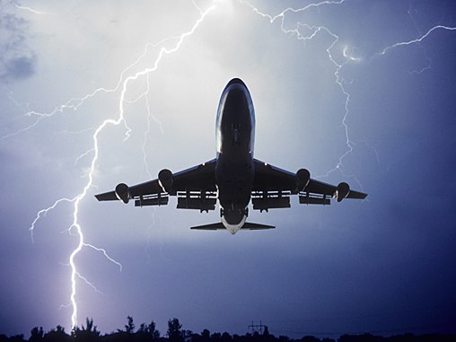 Cinco condiciones ambientales adversas para el vuelo